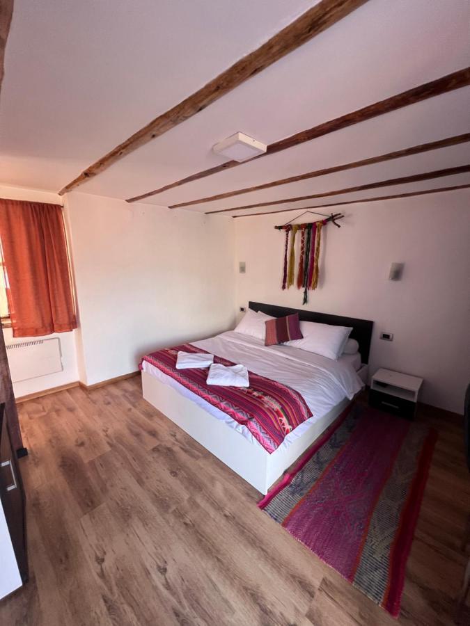 Casona Les Pleiades Bed & Breakfast Cuzco Exterior foto